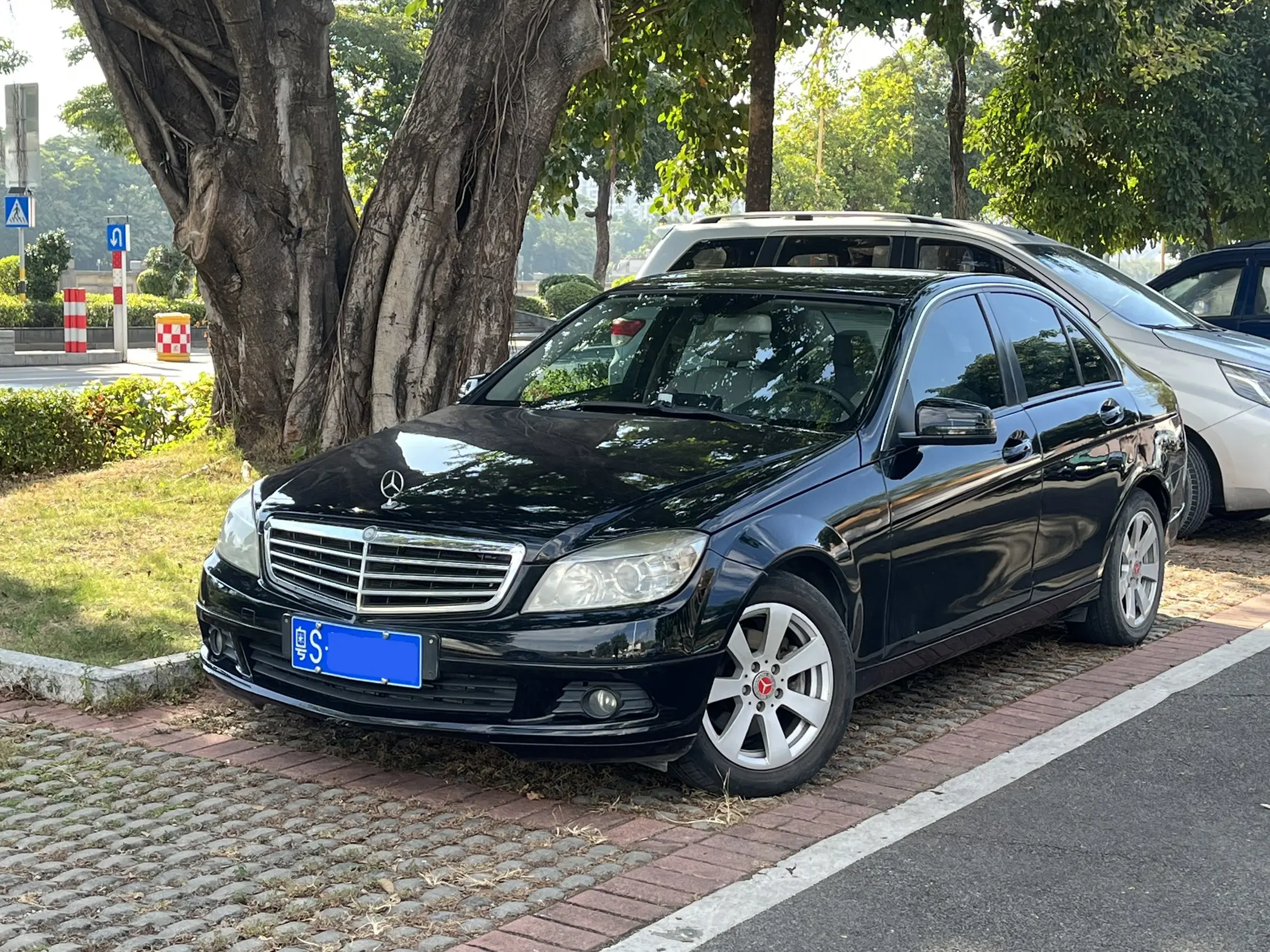 Mercedes-Benz Mercedes Benz C Class  из Китая