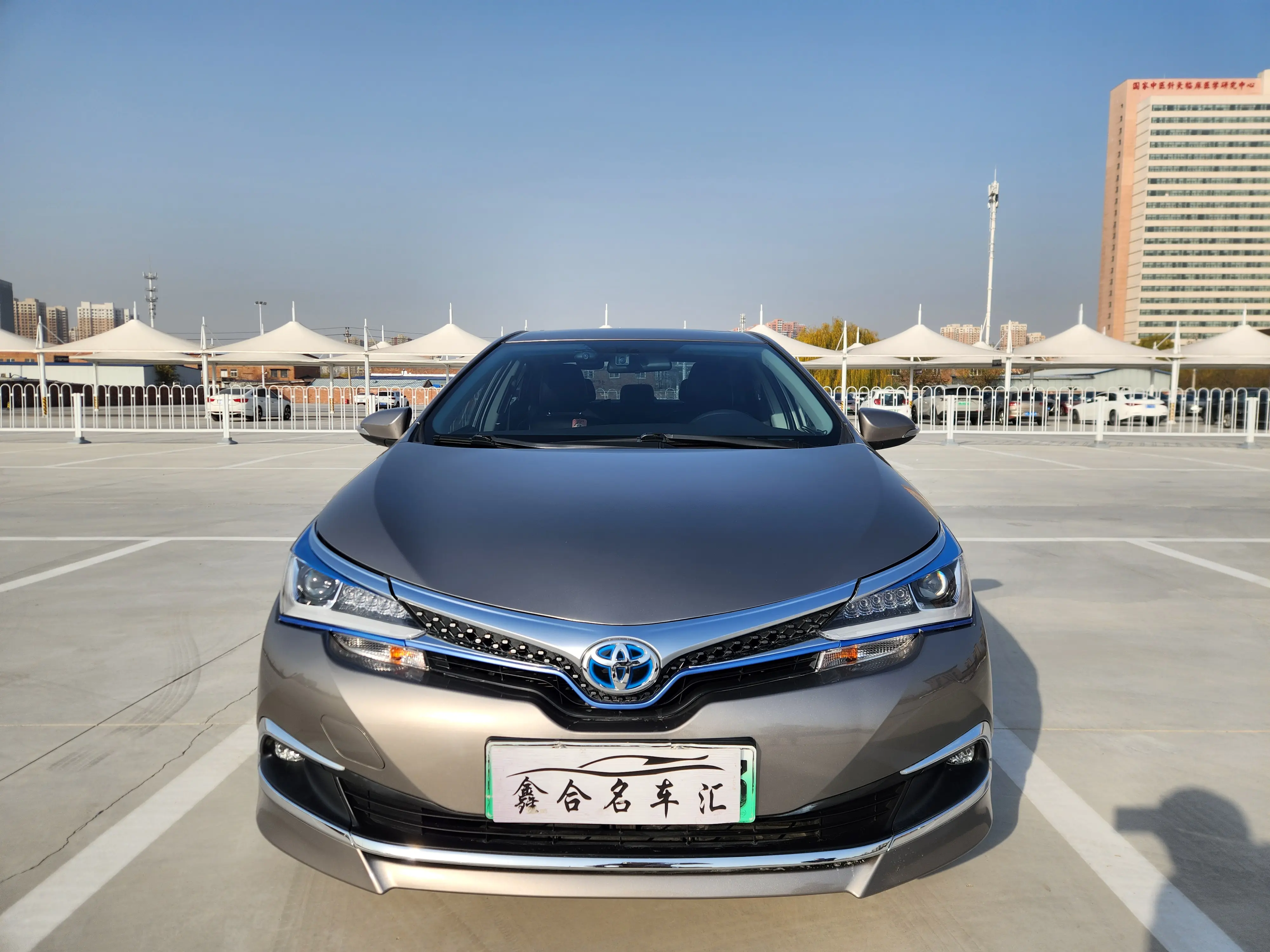 Toyota Corolla Dual Engine E+  из Китая