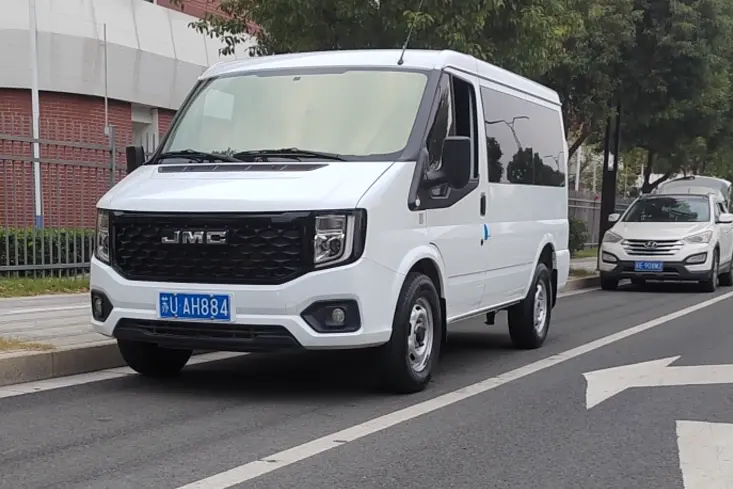 Jiangling Fushun  из Китая