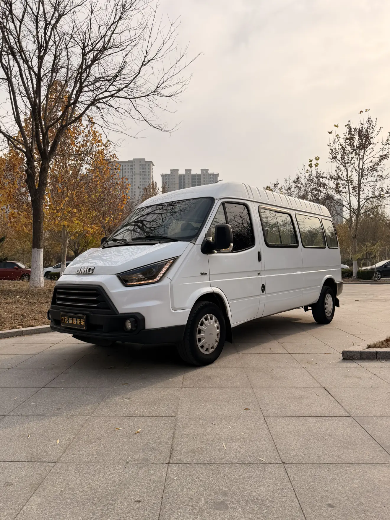 Jiangling Teshun  из Китая