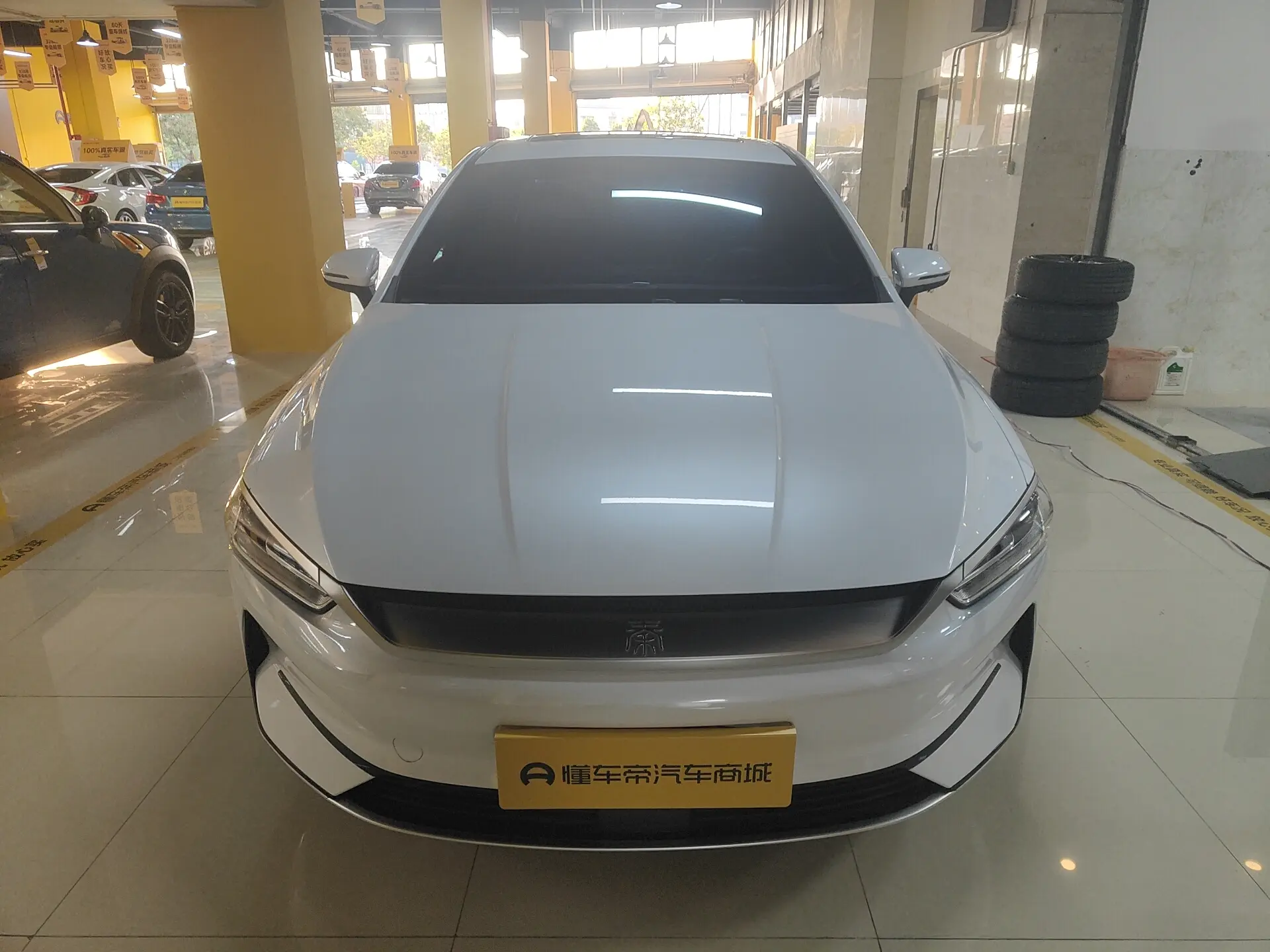 BYD Qin PLUS EV  из Китая