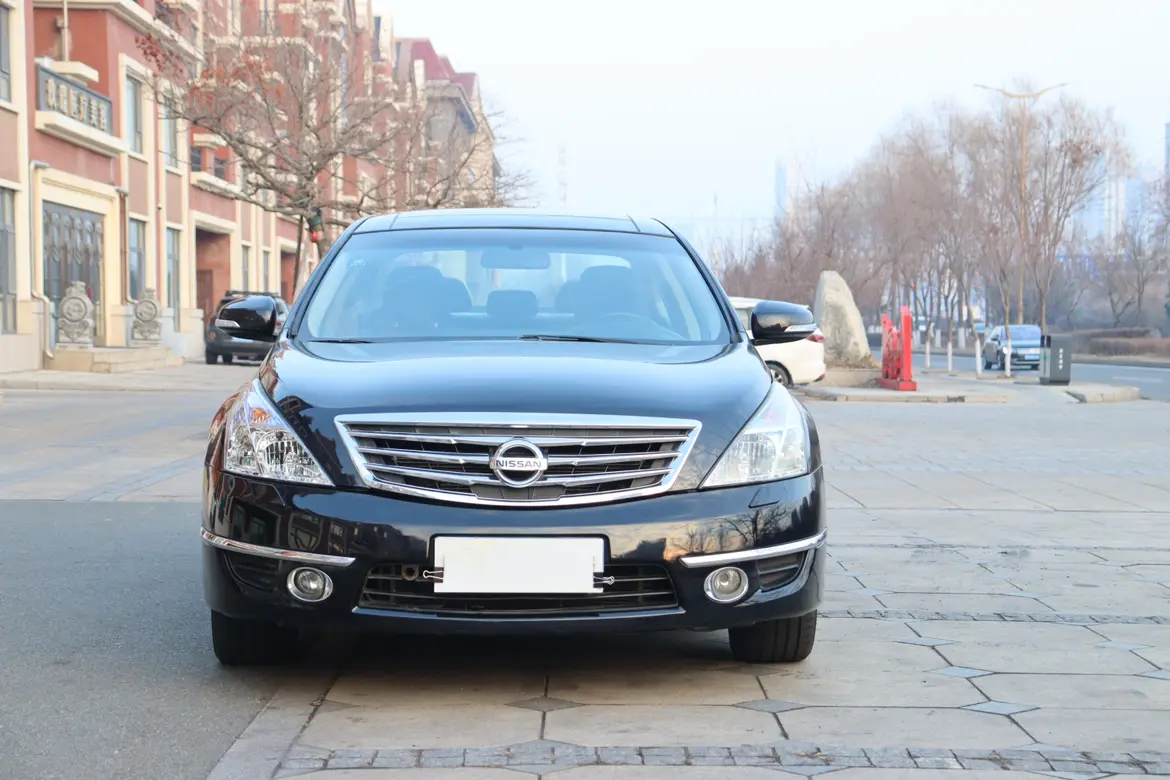 Nissan Altima (Teana)  из Китая