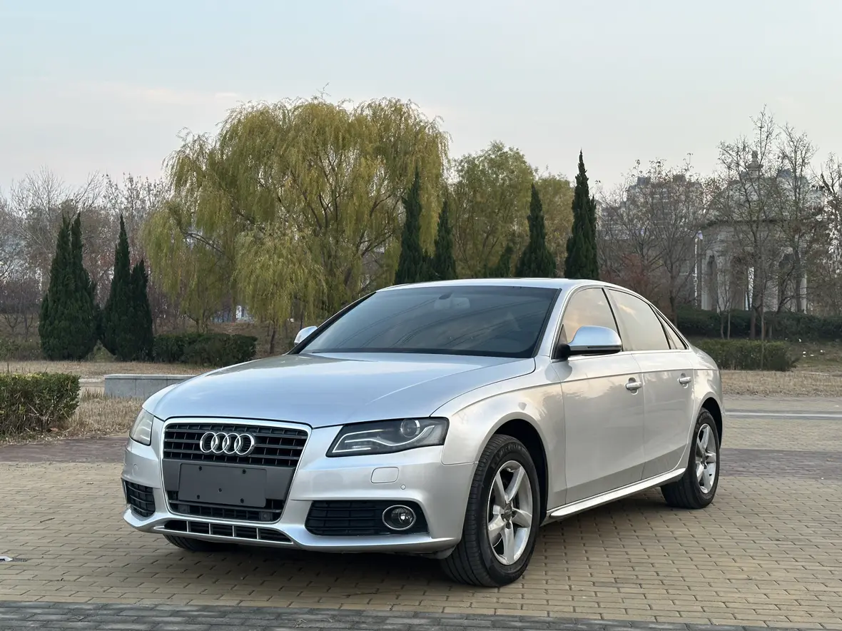 Audi A4L  из Китая