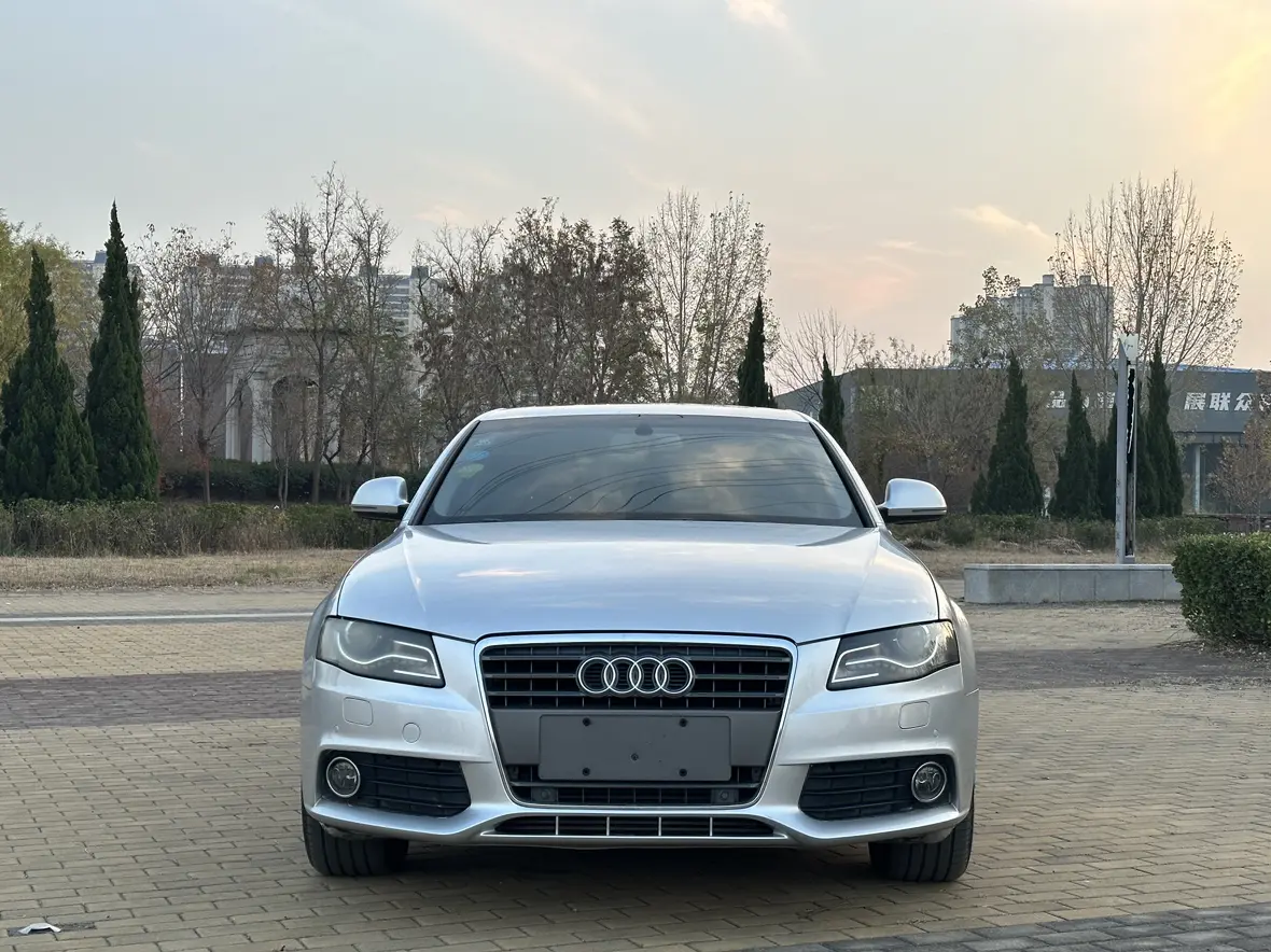 Audi A4L  из Китая