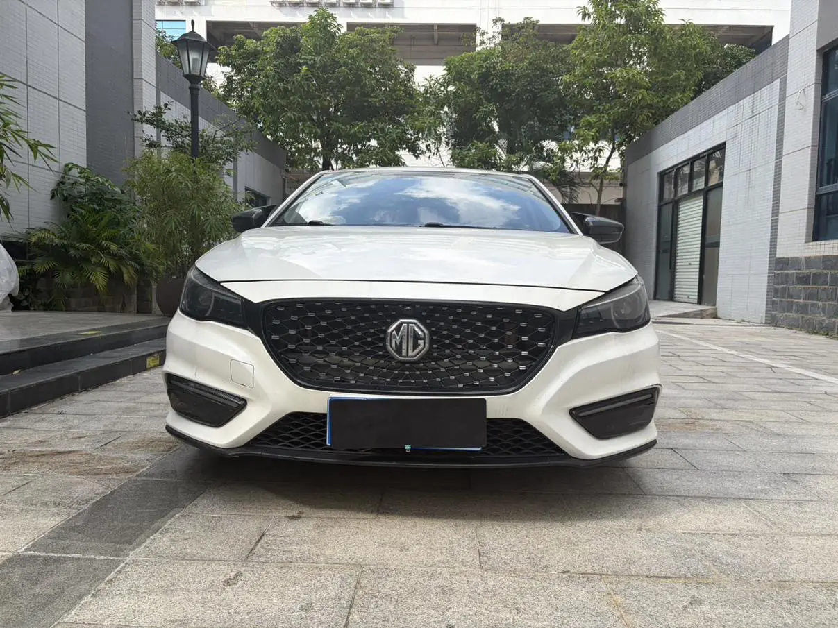 MG 6  из Китая