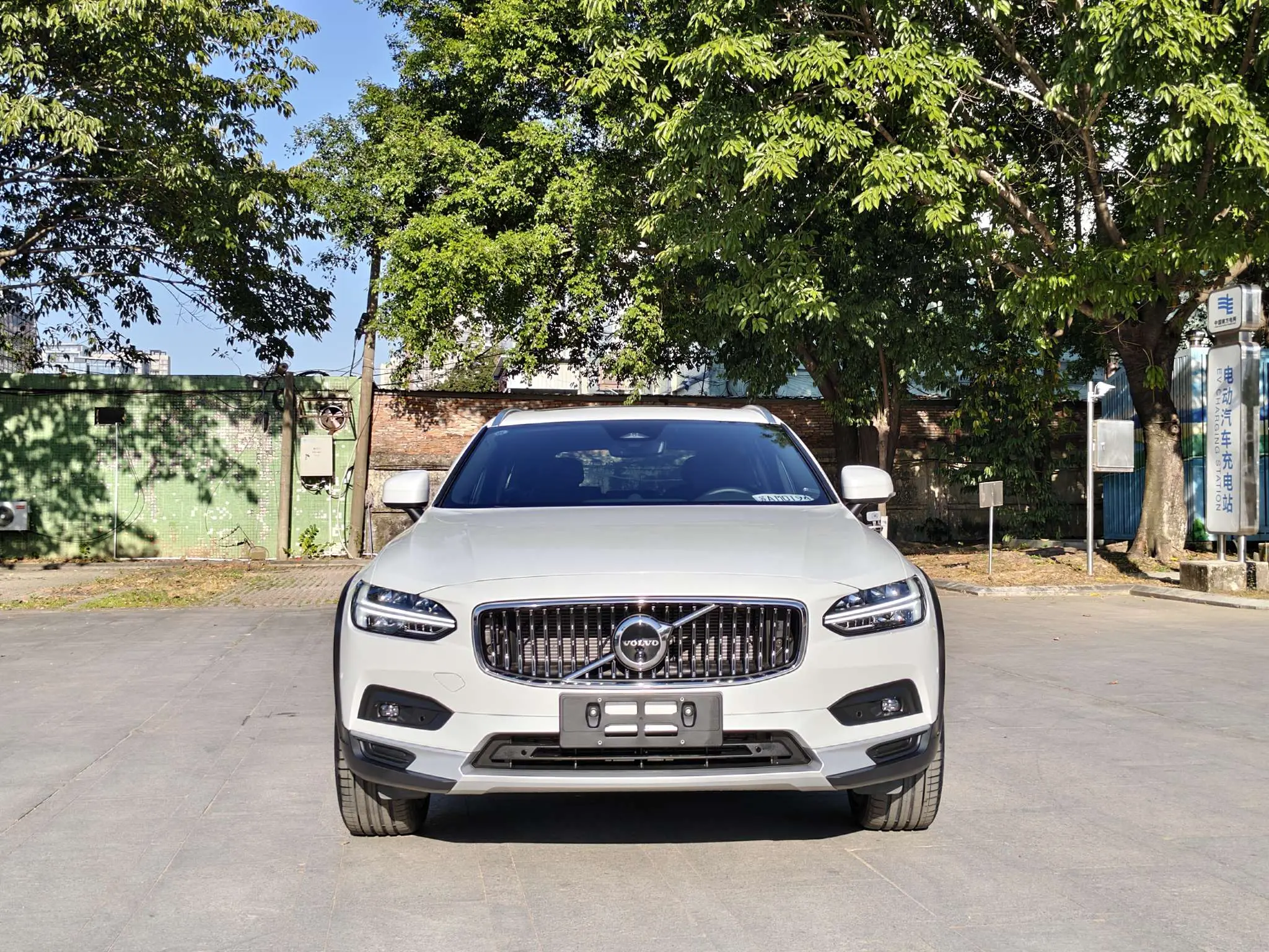 Volvo V90  из Китая