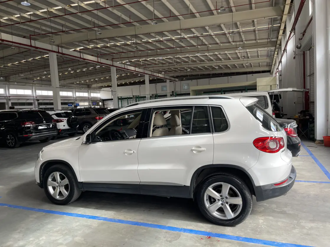 Volkswagen Tiguan  из Китая