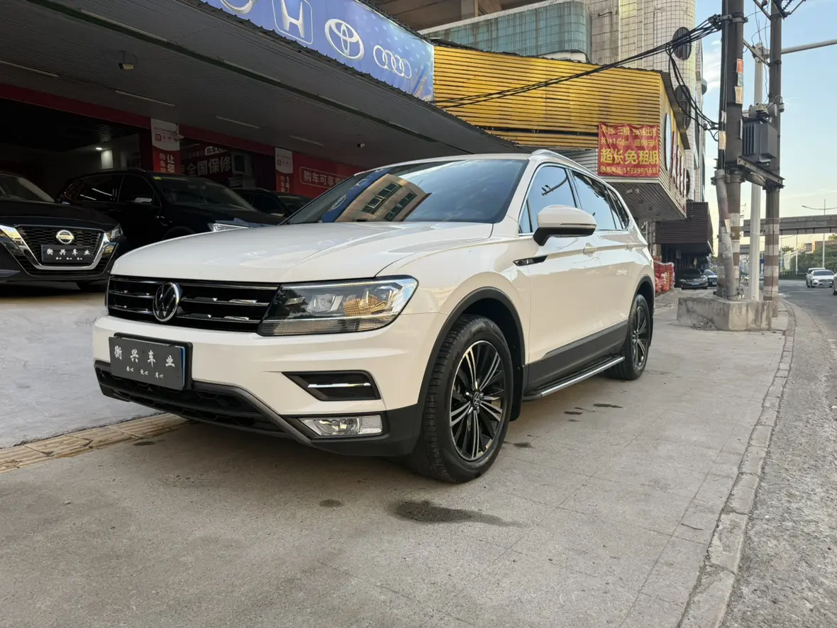 Volkswagen Tiguan L  из Китая