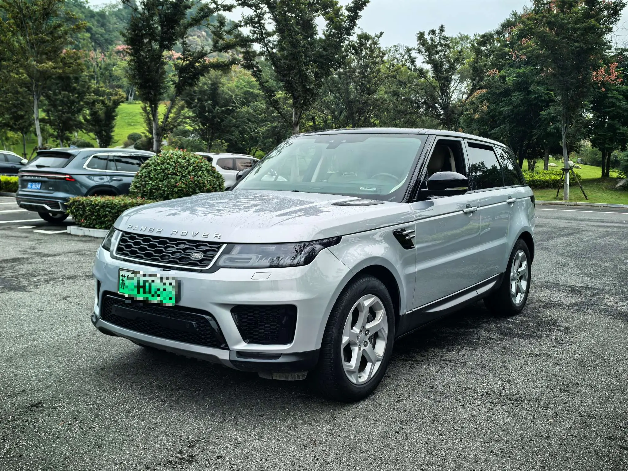 Land Rover Range Rover Sport PHEV  из Китая