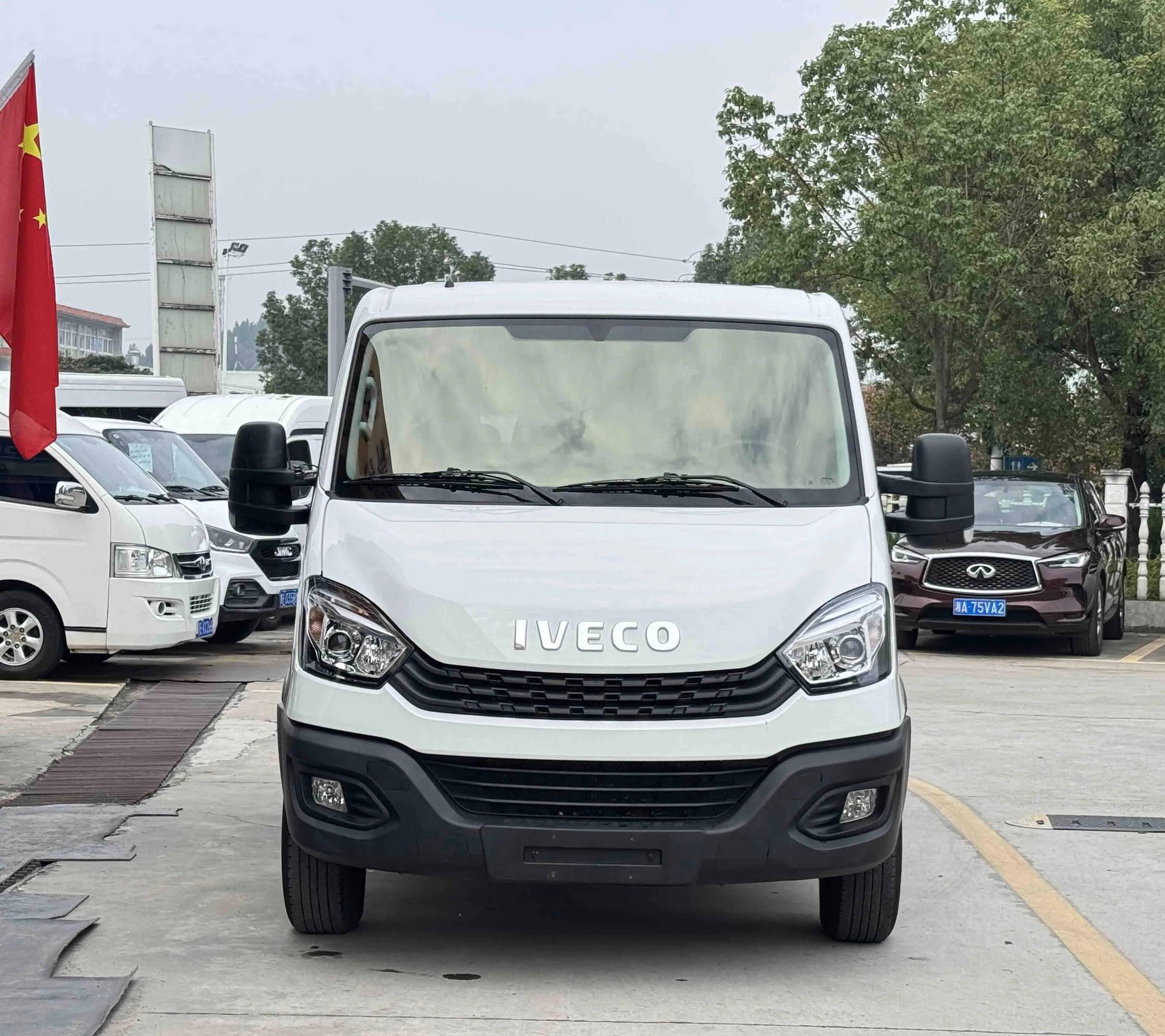 Iveco Wolfson  из Китая