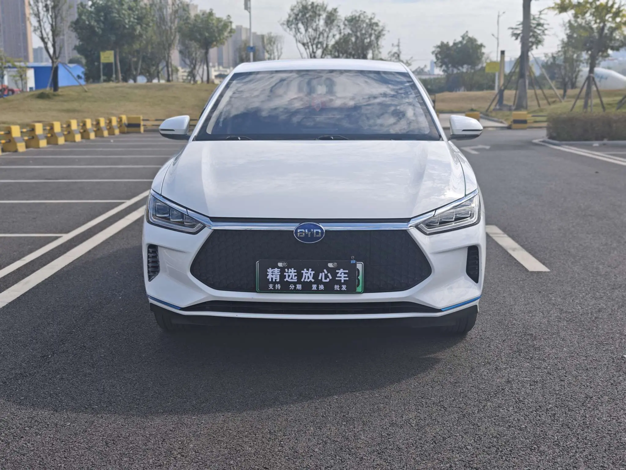 BYD e2  из Китая