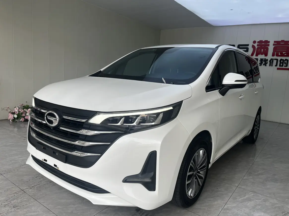 GAC Trumpchi M6  из Китая