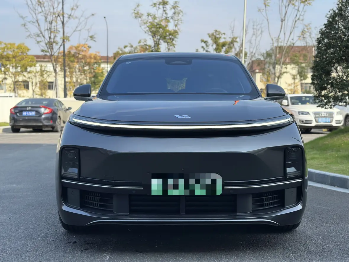 Li L8 (Ideal L8)  из Китая