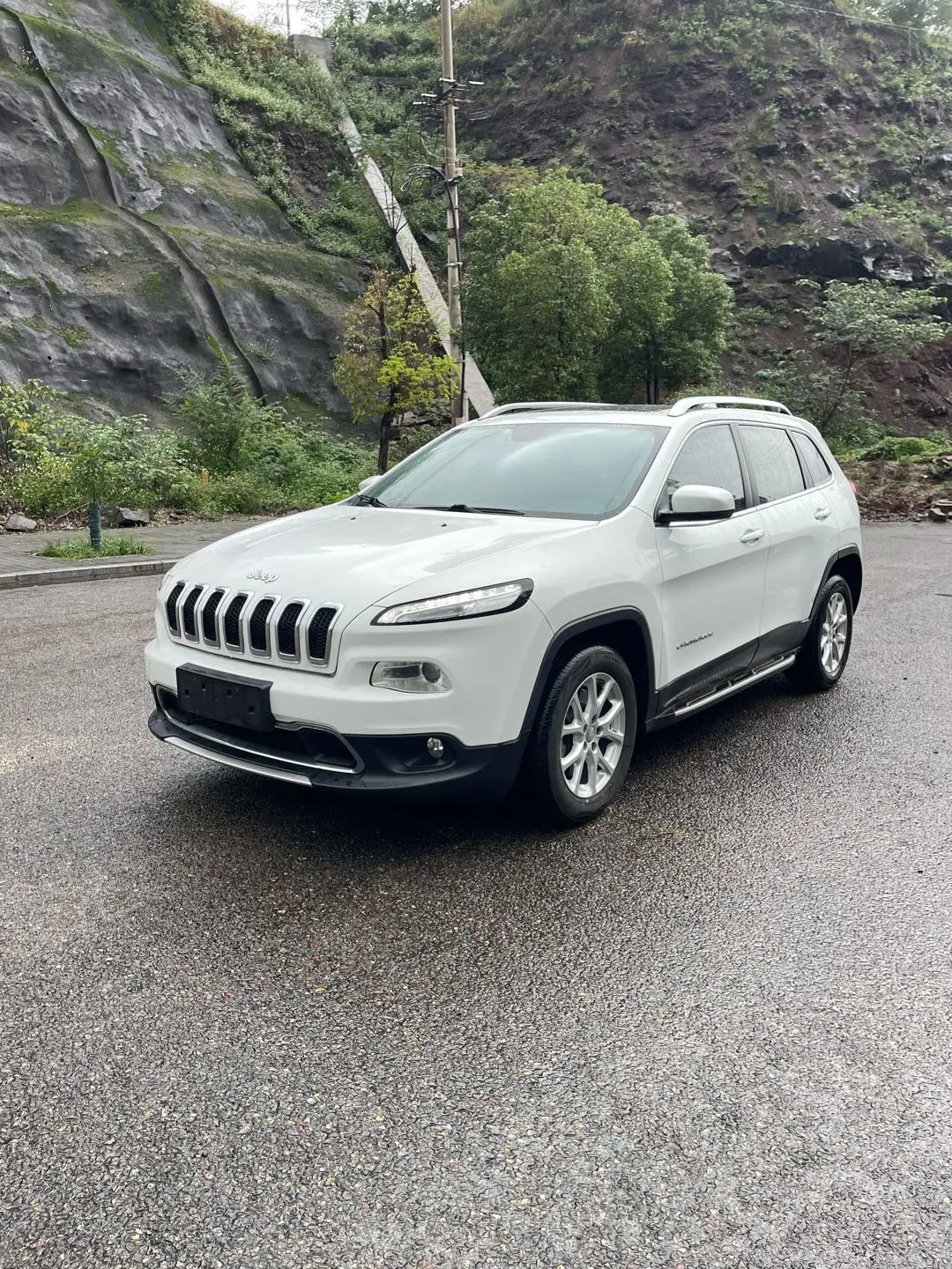 Jeep Cherokee  из Китая