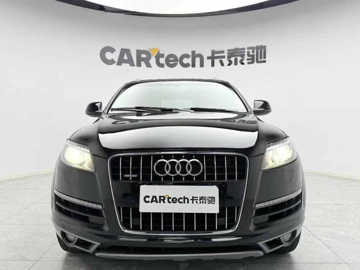 Audi Q7  из Китая