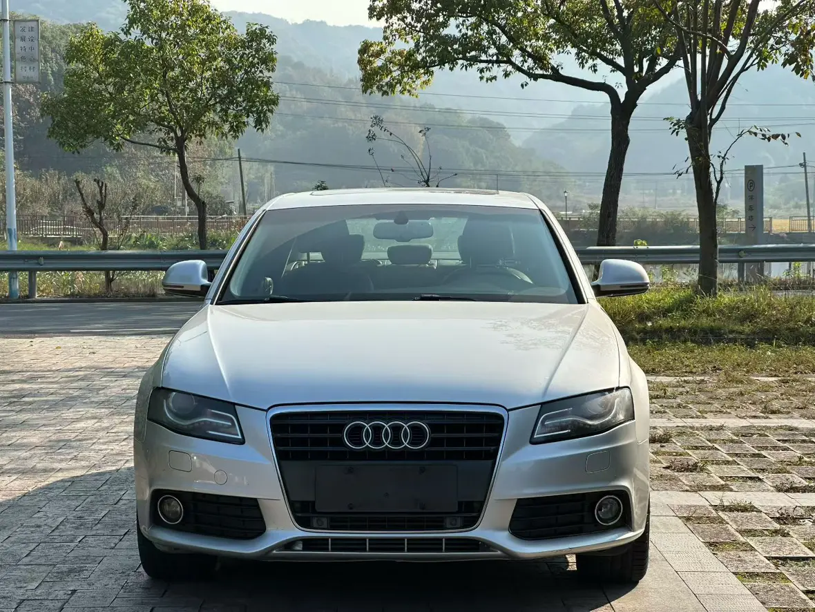 Audi A4L  из Китая