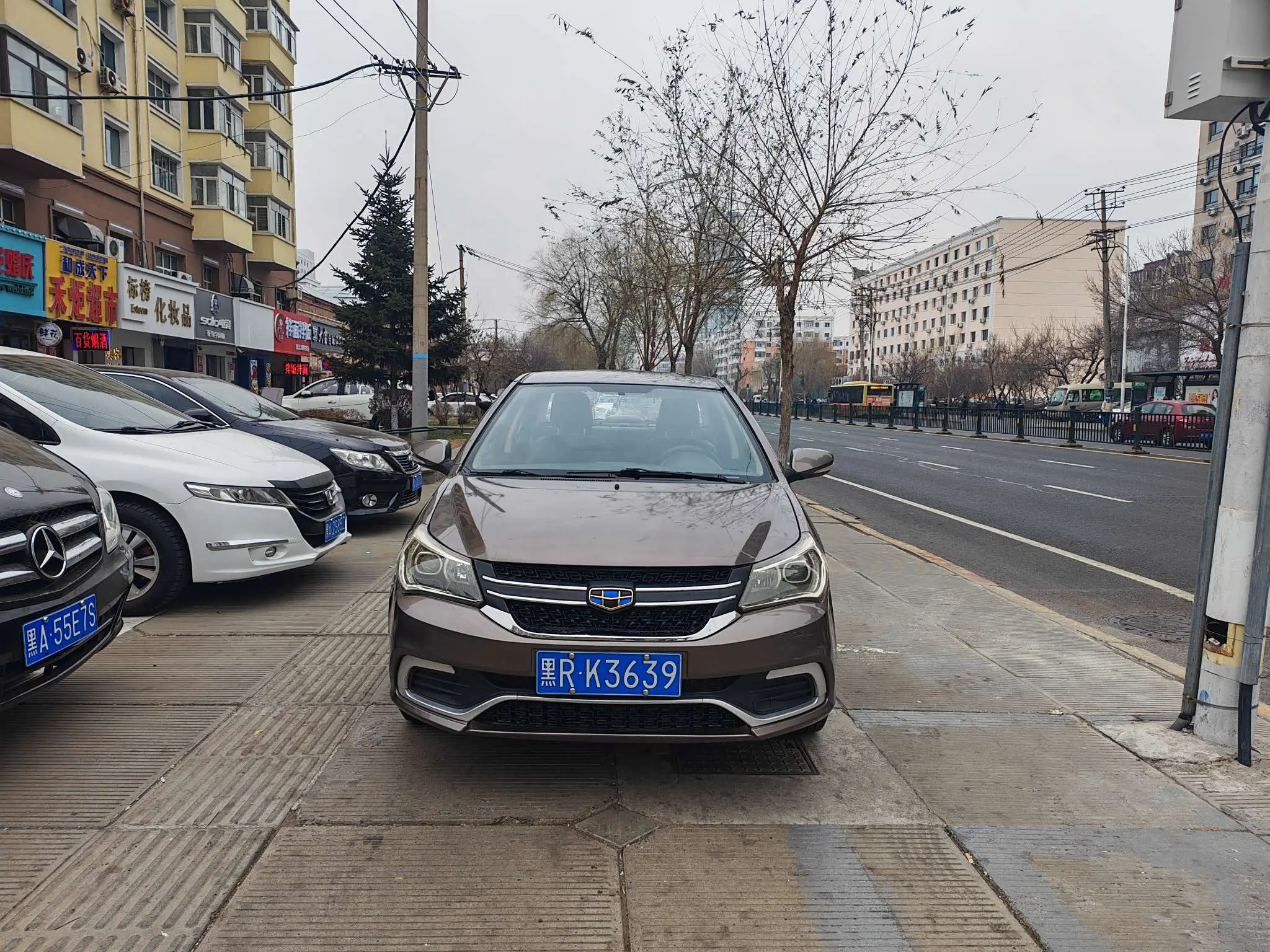 Geely King Kong  из Китая