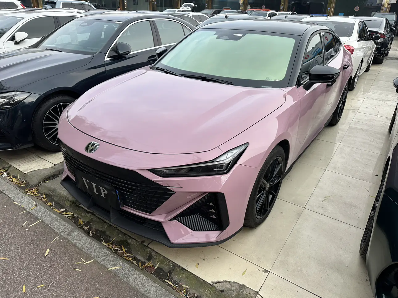 Changan UNI-V  из Китая