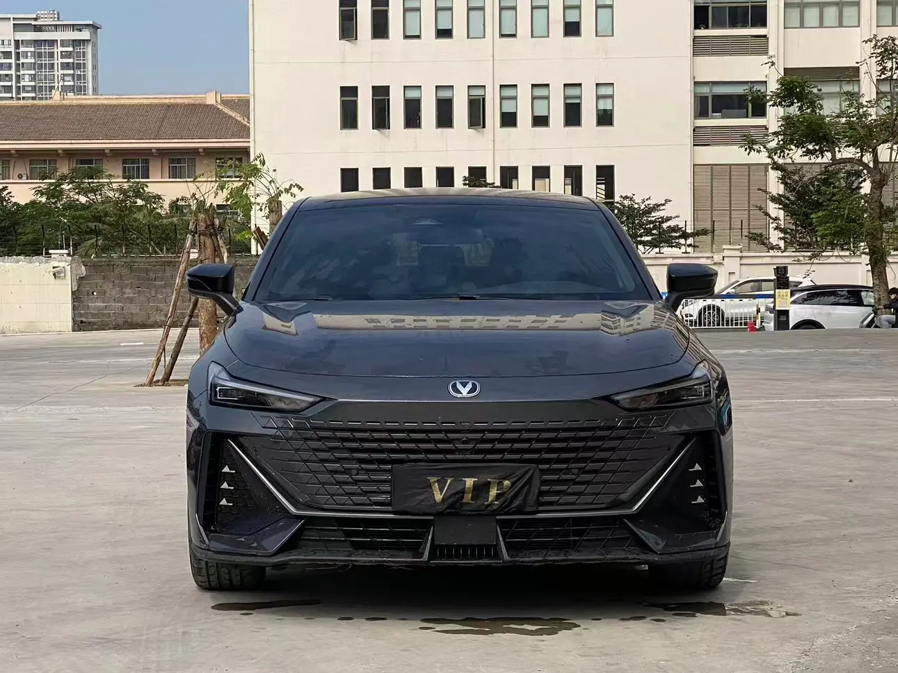 Changan UNI-V  из Китая