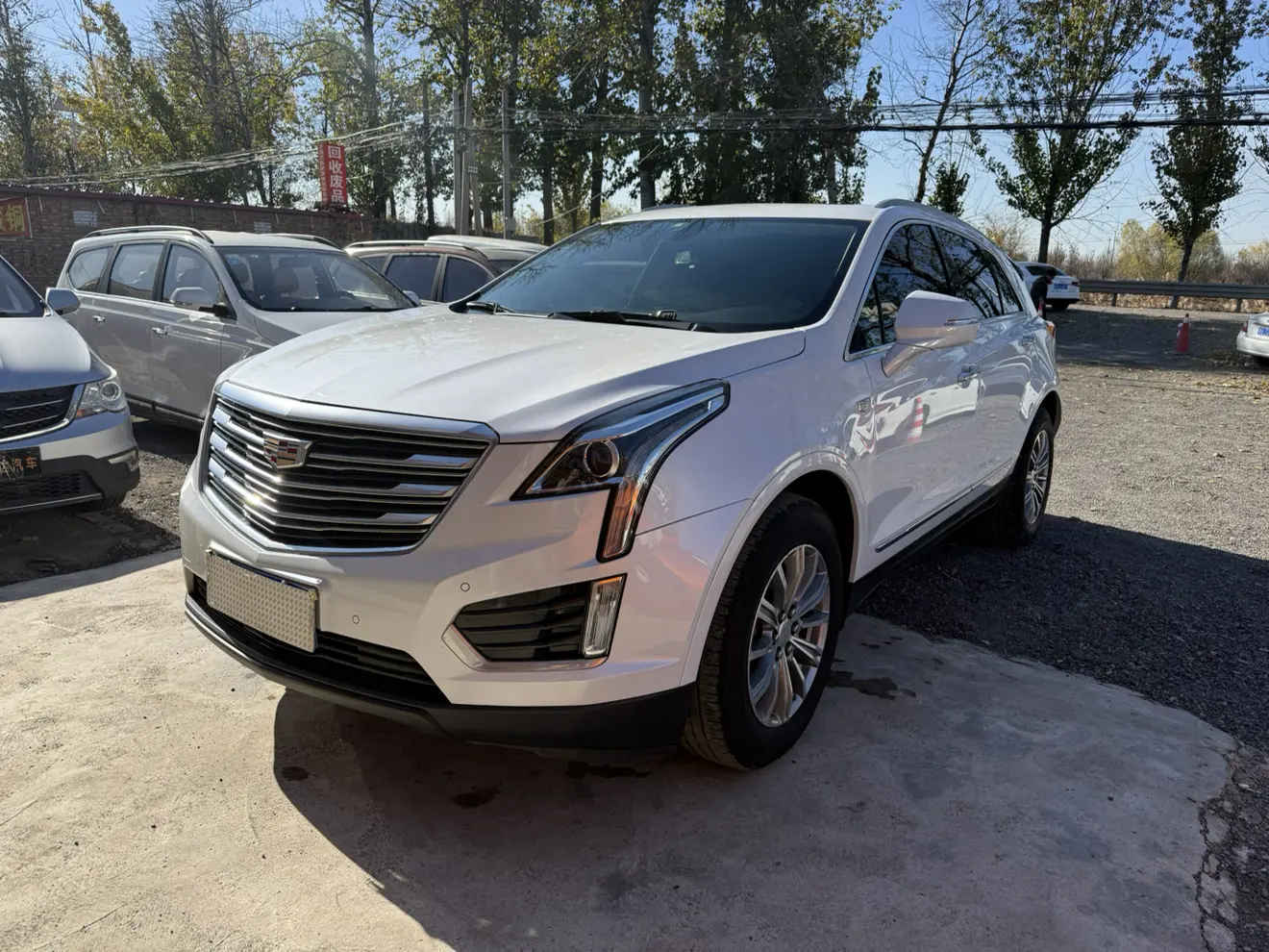 Cadillac XT5  из Китая