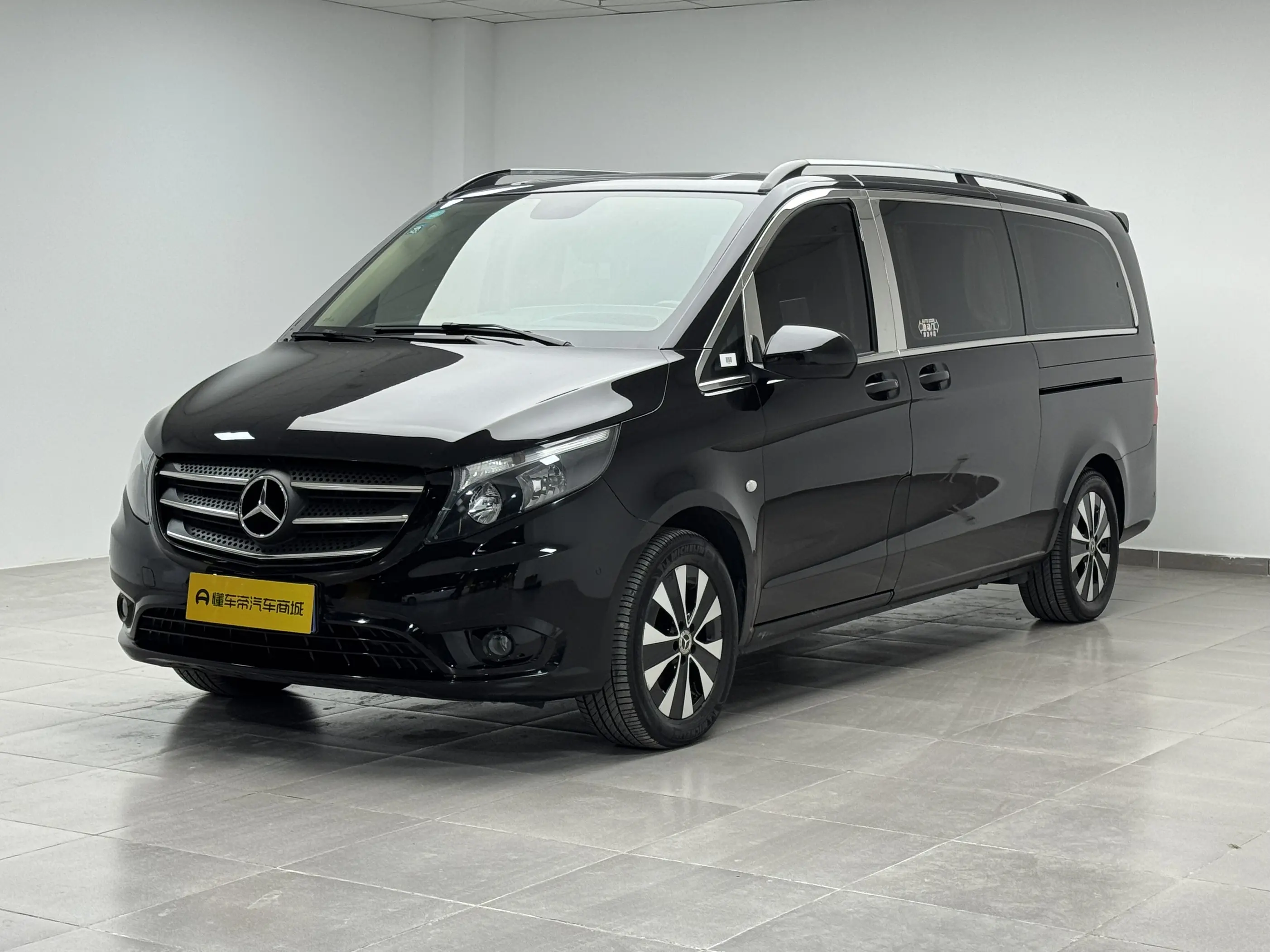 Mercedes-Benz Vito  из Китая