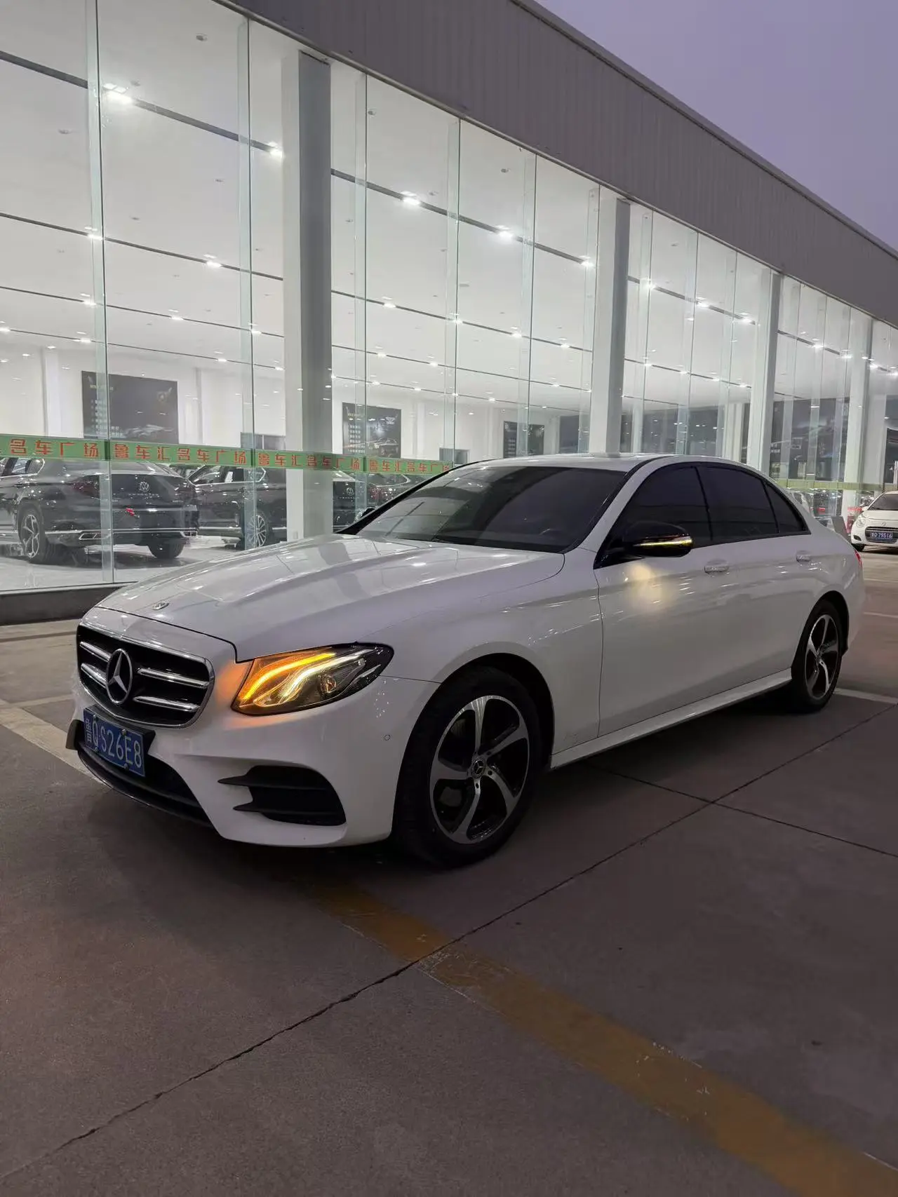 Mercedes-Benz E-Class  из Китая