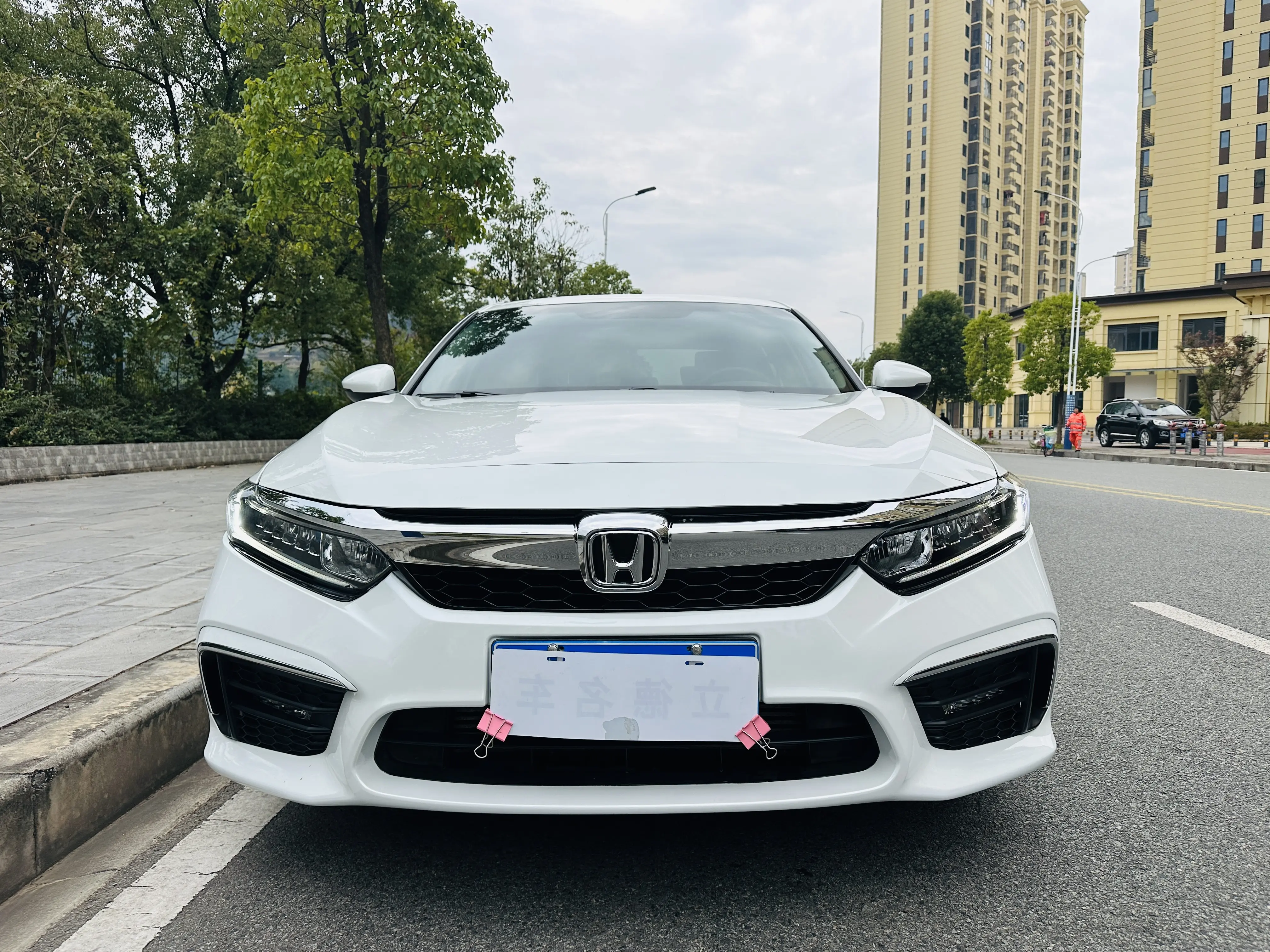 Honda Inspire (Yingshipai)  из Китая