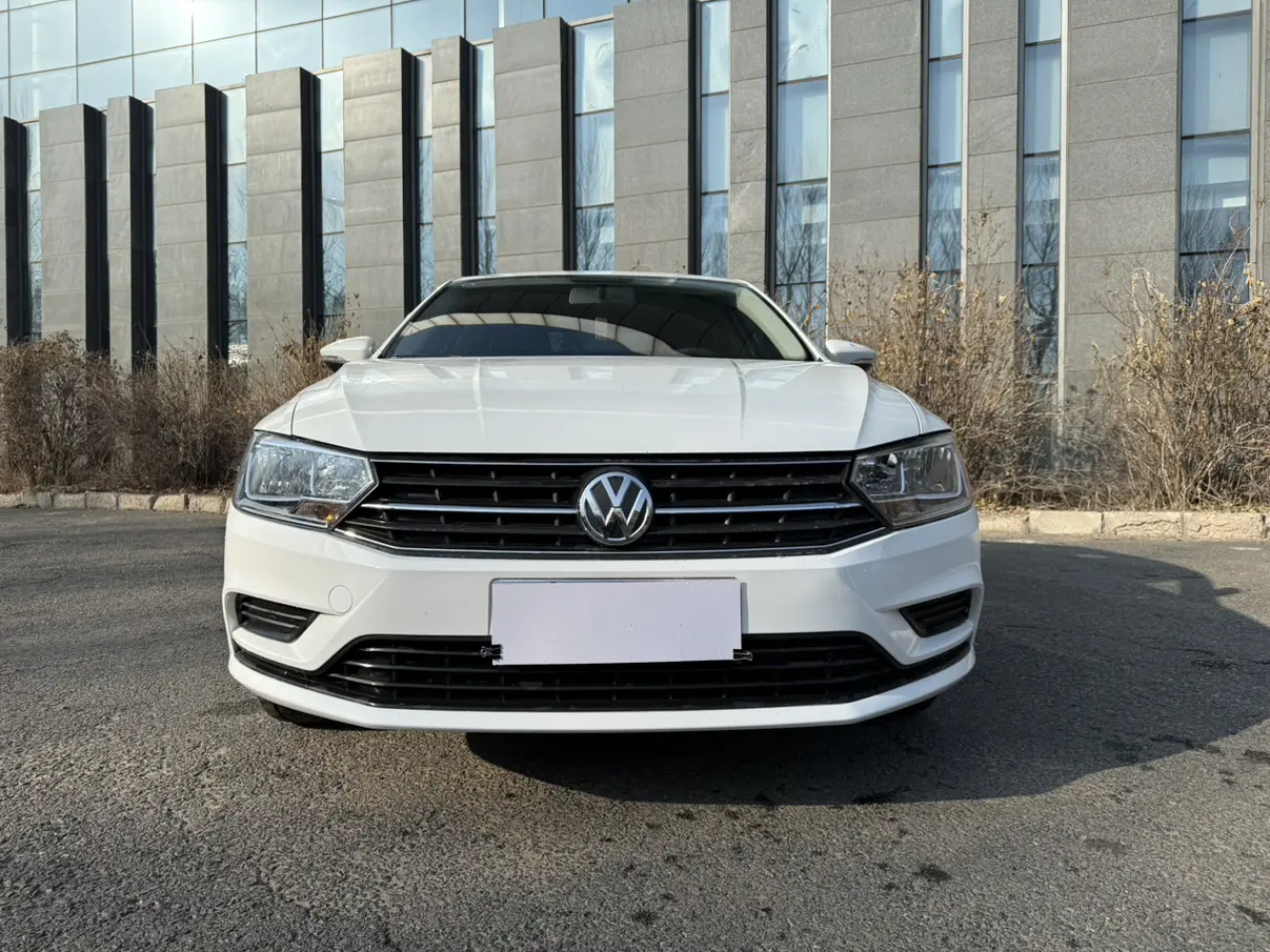 Volkswagen Bora  из Китая