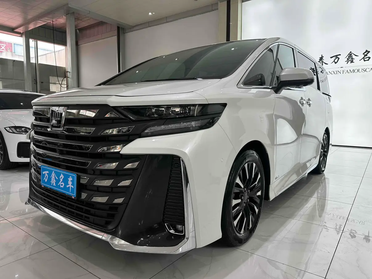 Toyota Crown Wellfire