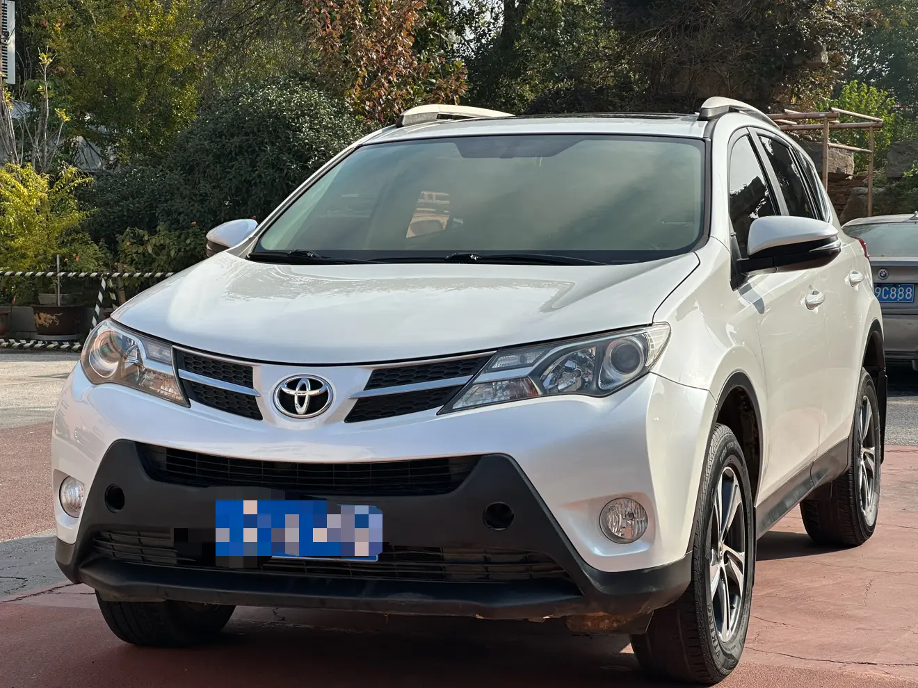 Toyota RAV4  из Китая