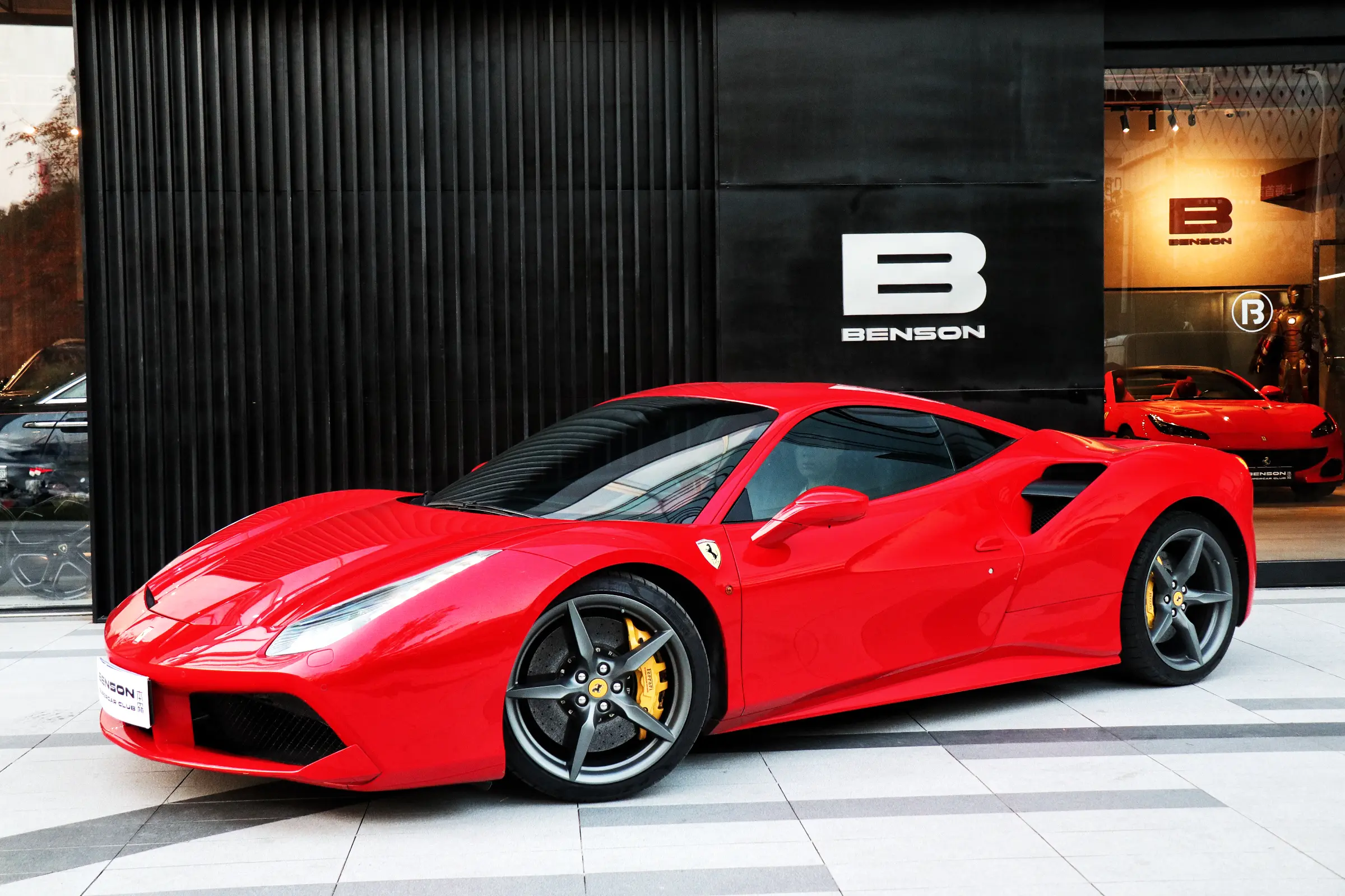 Ferrari 488  из Китая