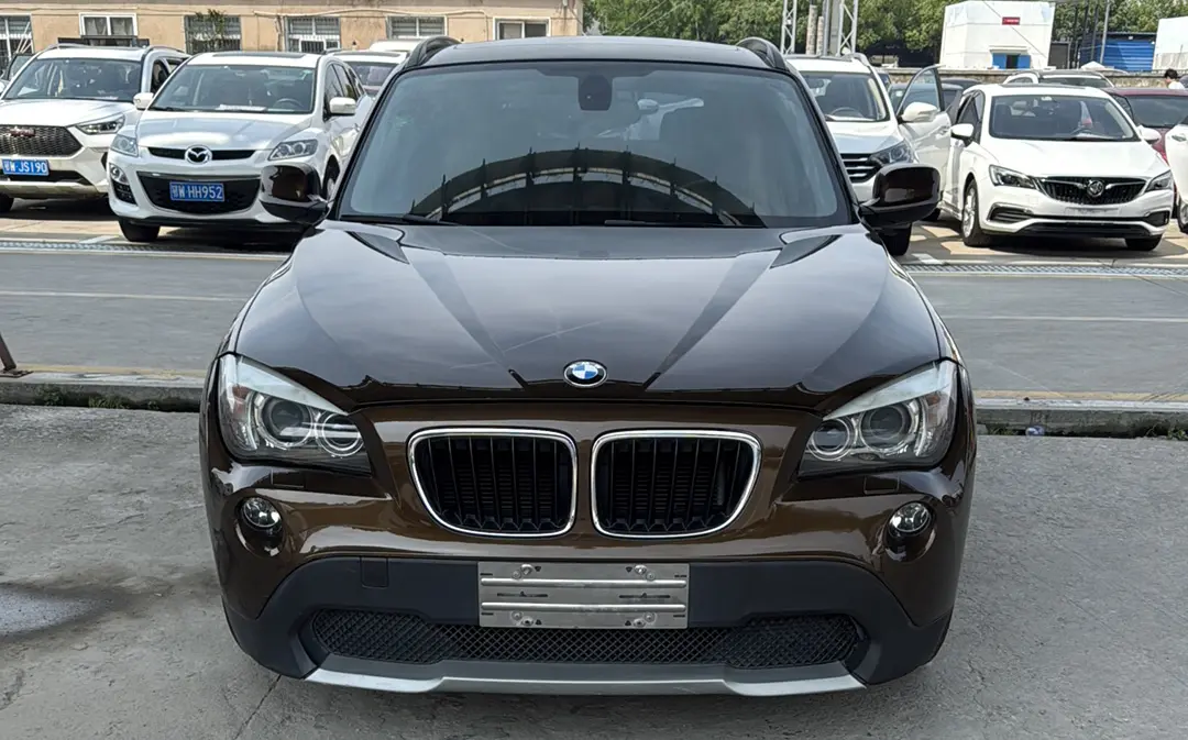 BMW X1 (imported)  из Китая