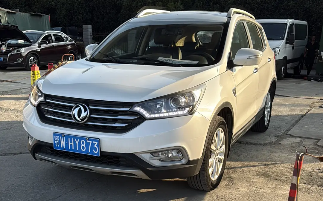Dongfeng Fengshen AX7  из Китая