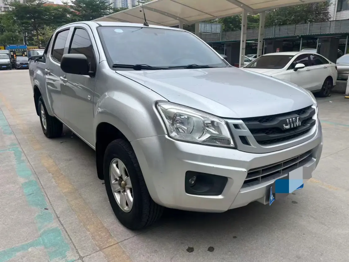 Isuzu RE-MAX  из Китая