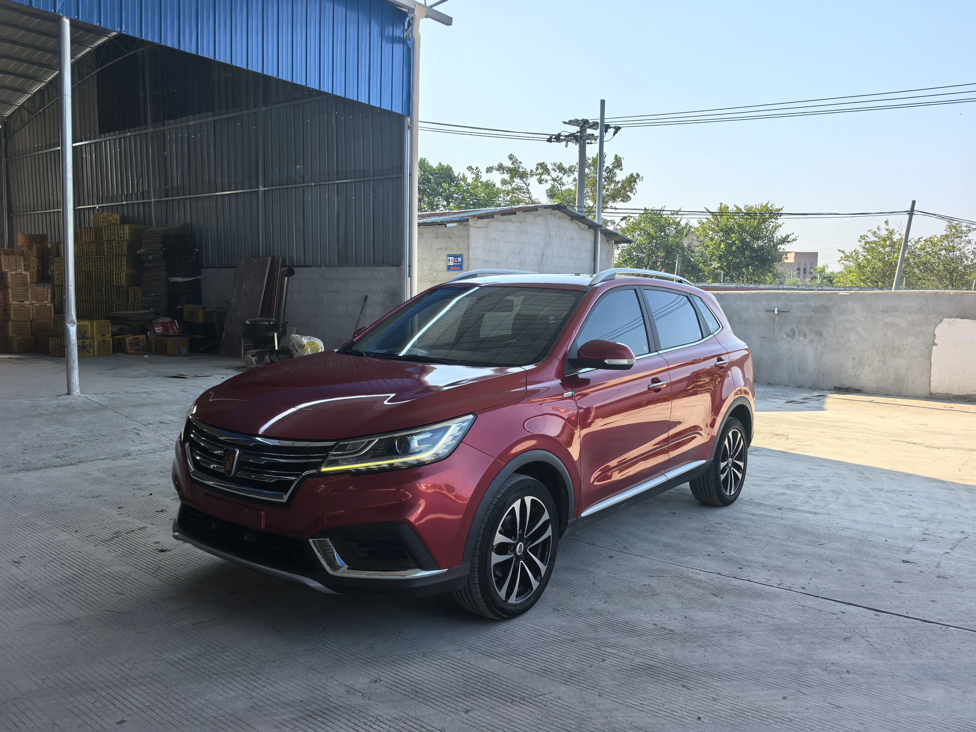 Roewe RX3  из Китая