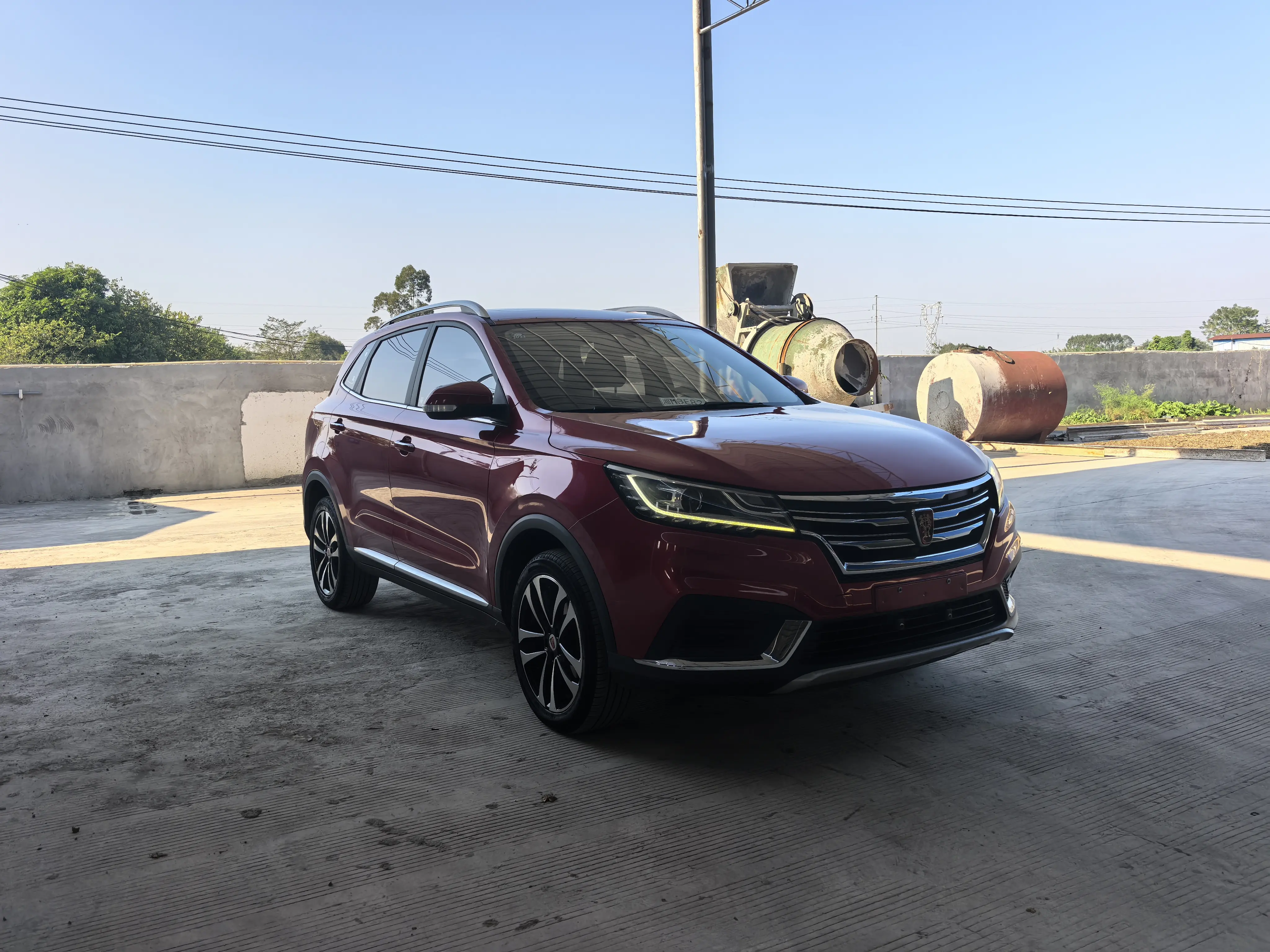 Roewe RX3  из Китая