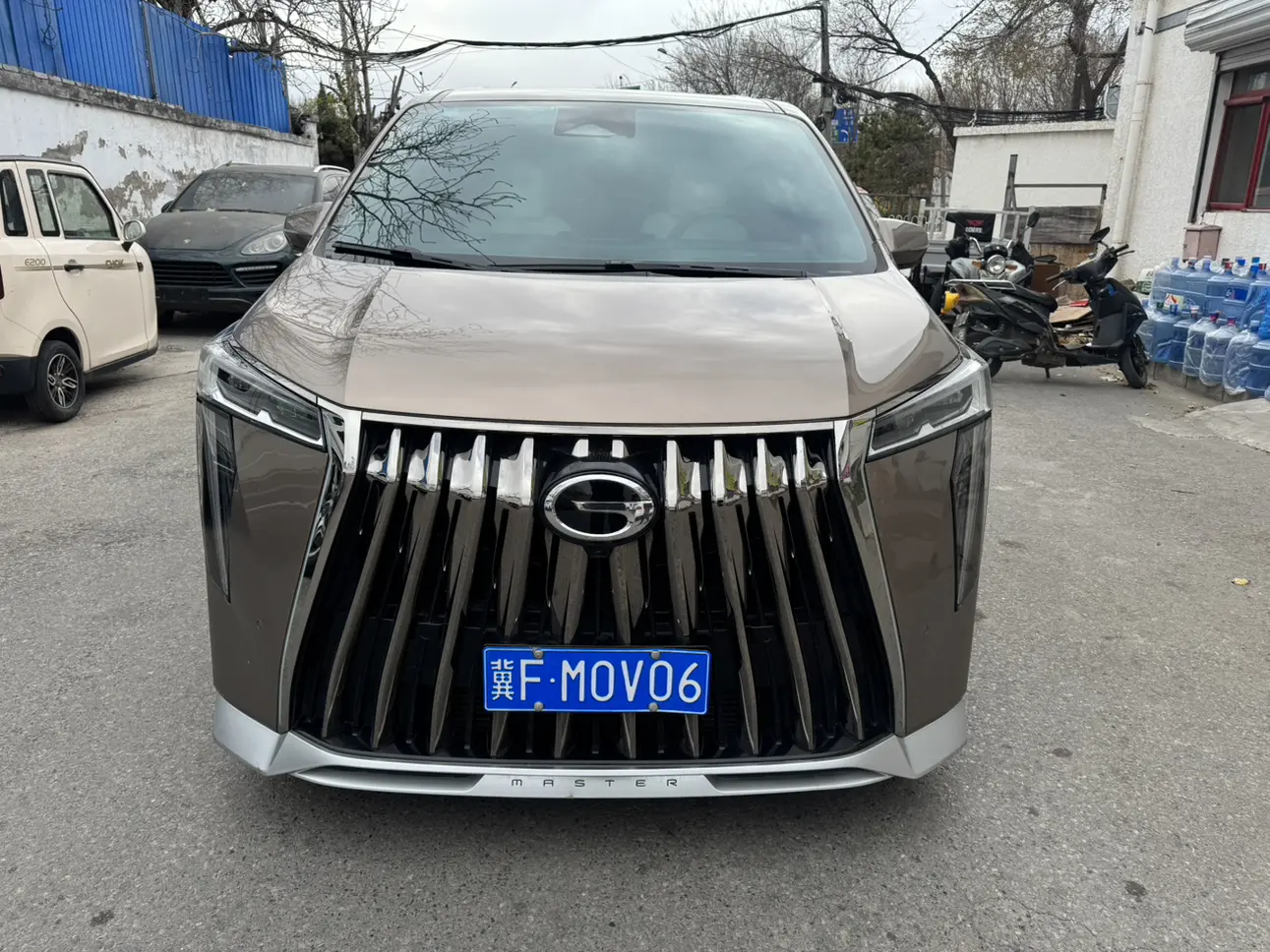 GAC Trumpchi M8  из Китая