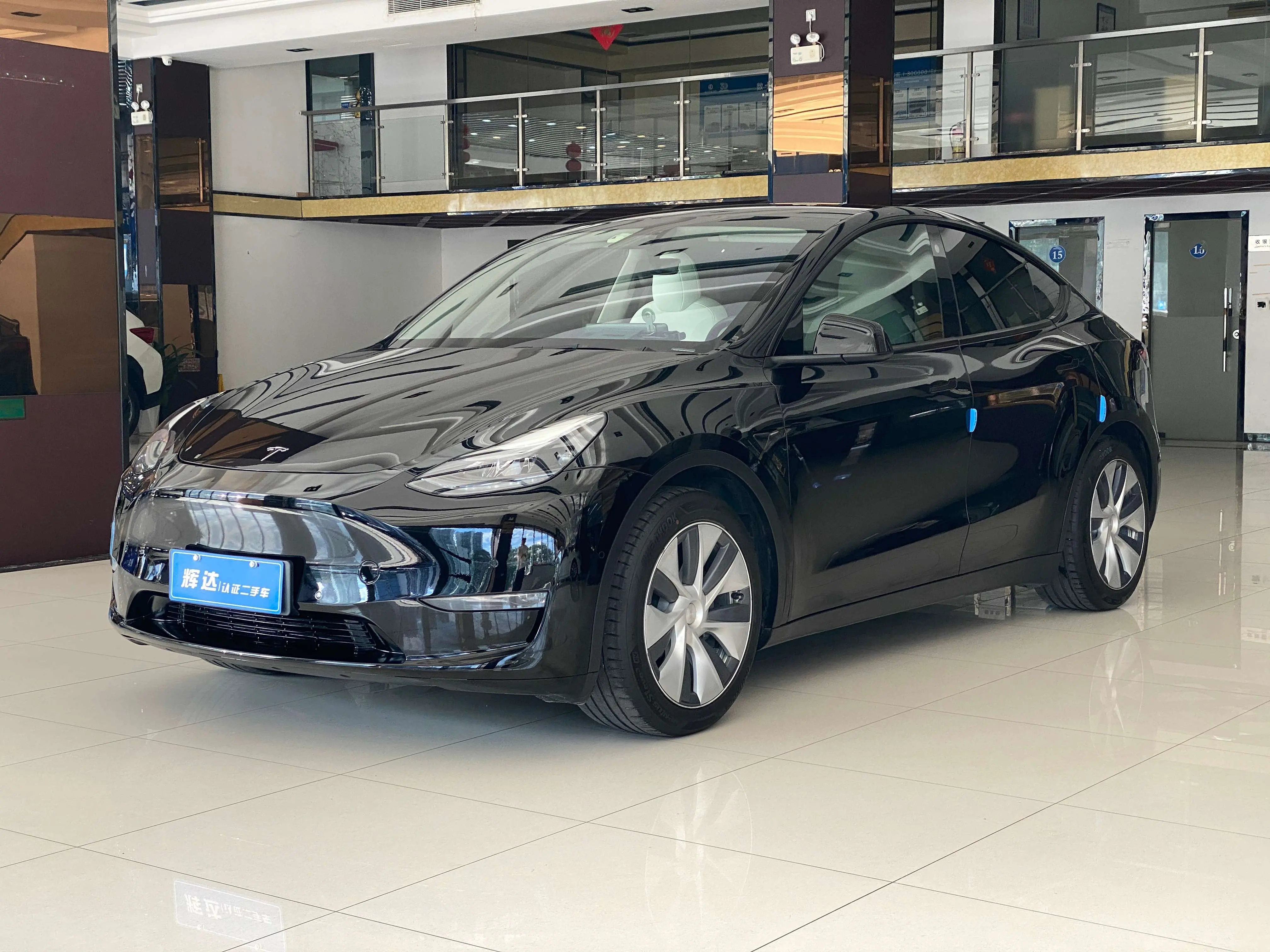 Tesla Model Y  из Китая