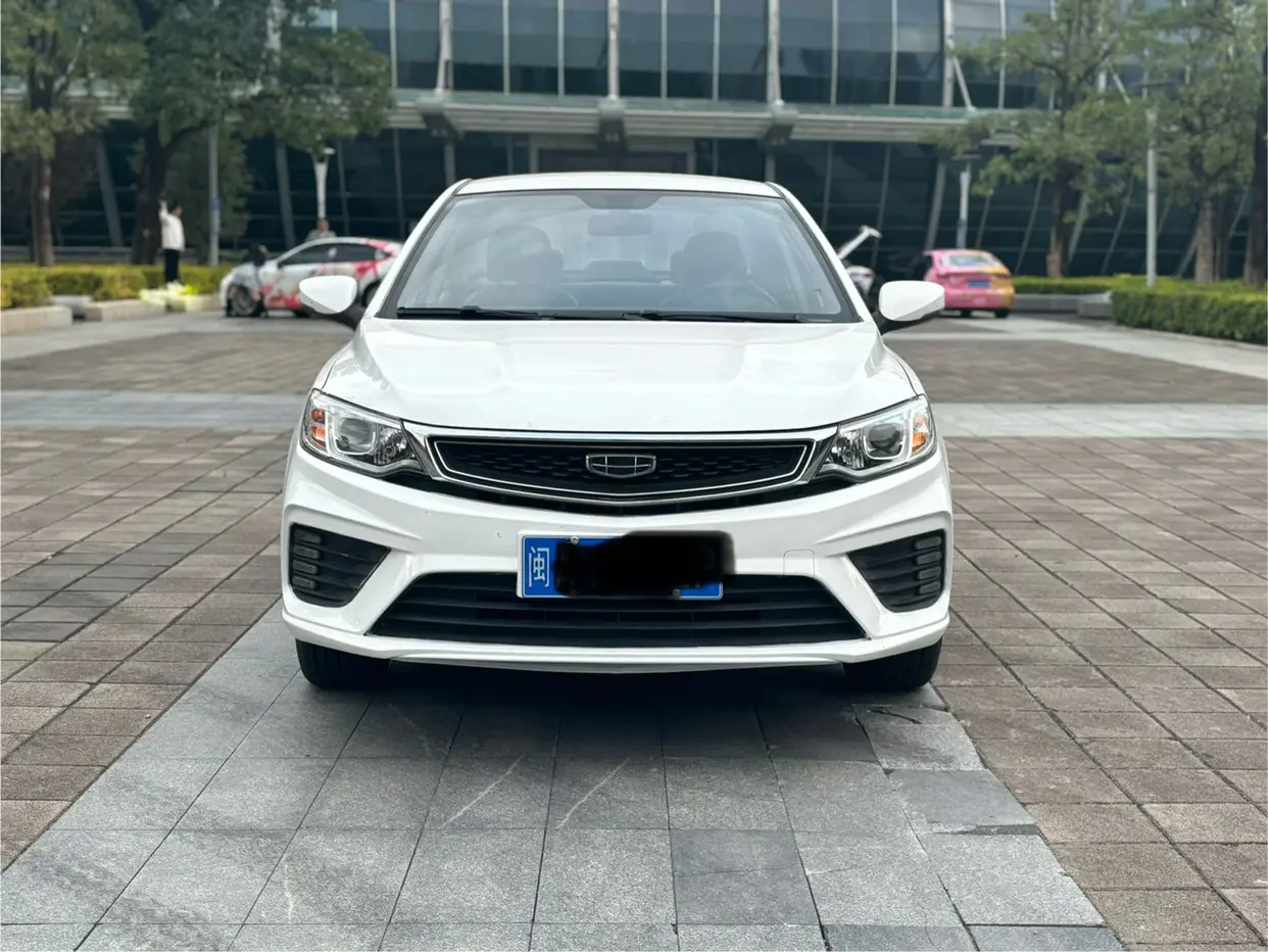 Geely Vision  из Китая