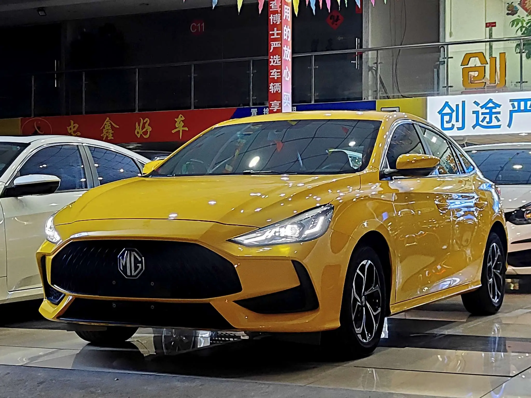 MG 5  из Китая