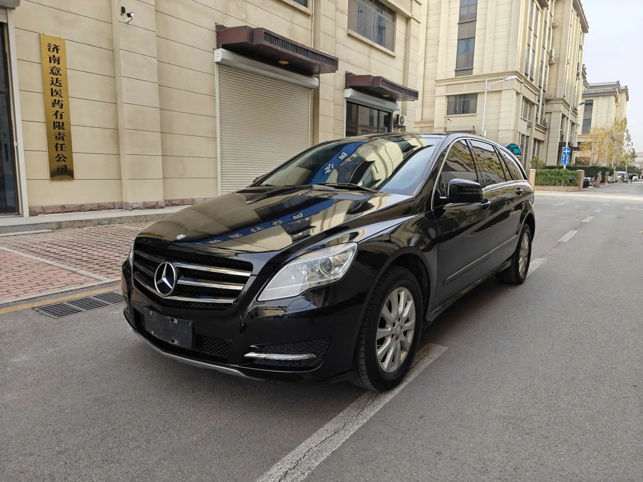 Mercedes-Benz R-Class  из Китая
