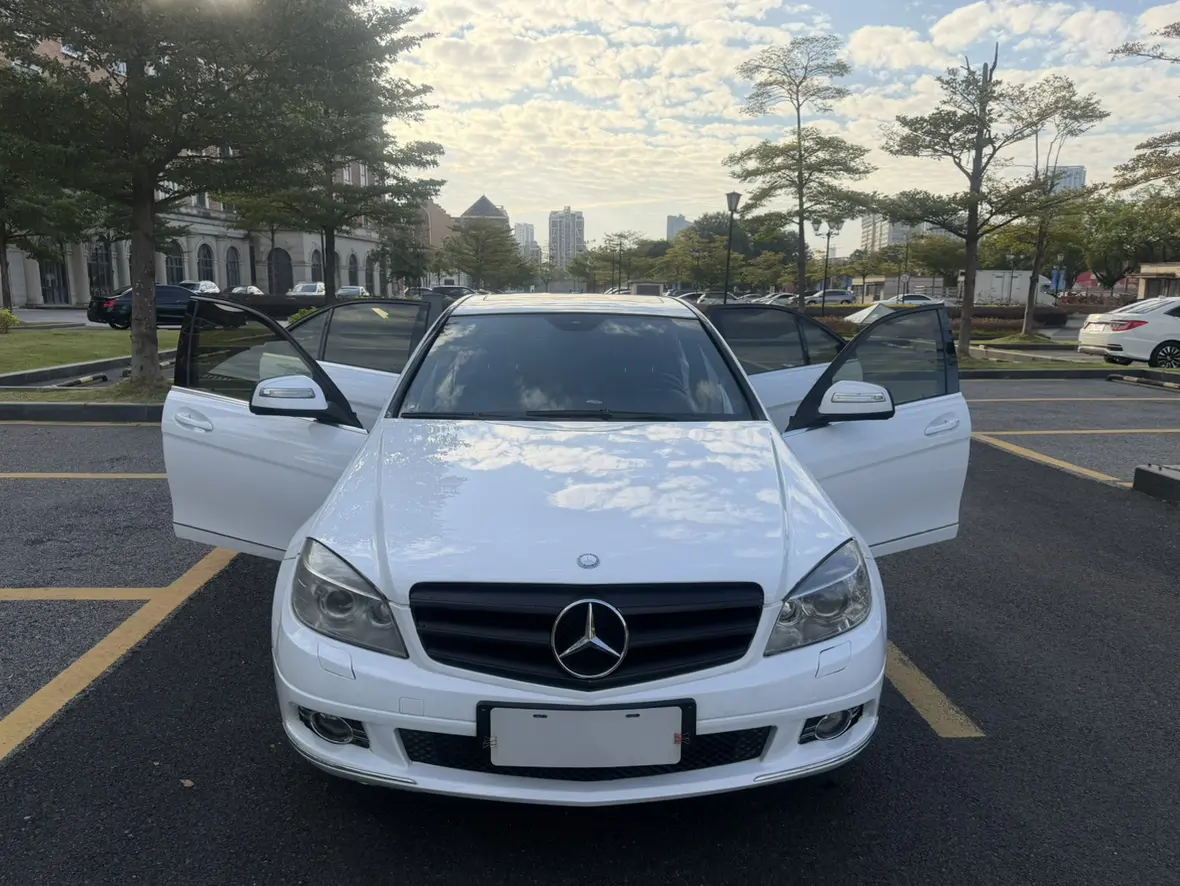 Mercedes-Benz Mercedes Benz C Class  из Китая