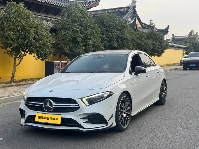 Mercedes-Benz A-Class AMG  из Китая