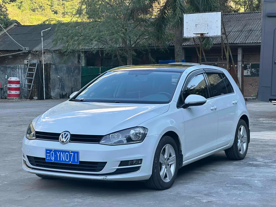 Volkswagen Golf  из Китая