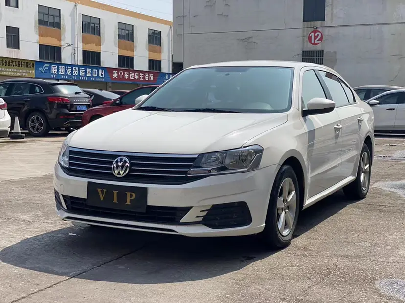 Volkswagen Lavida  из Китая