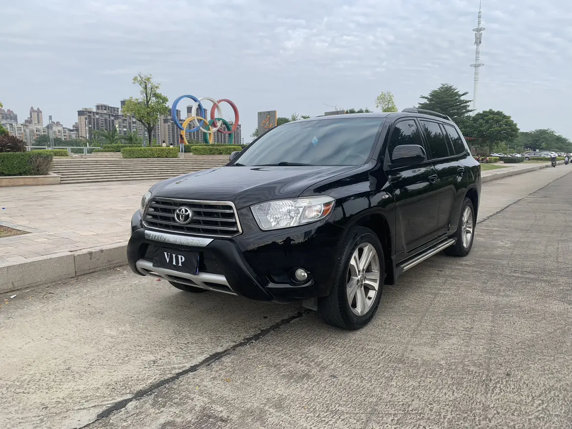 Toyota Highlander  из Китая