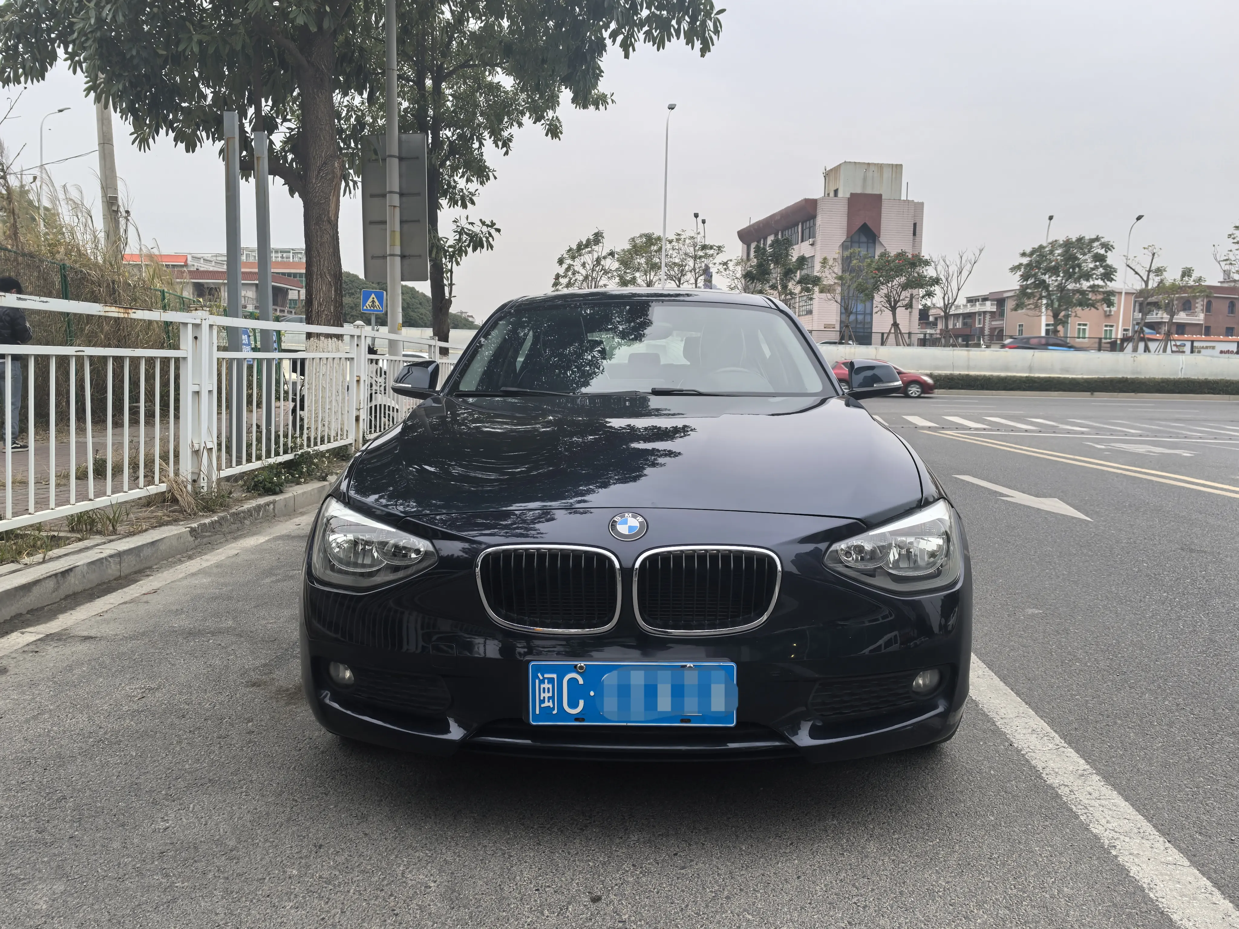 BMW 1 Series (imported)  из Китая