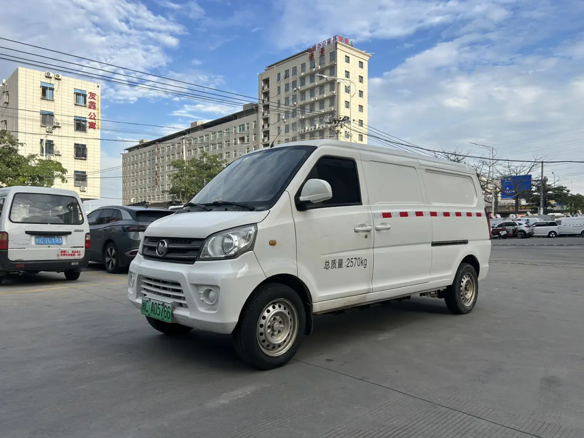 New Longma Automobile Qiteng M70 EV  из Китая
