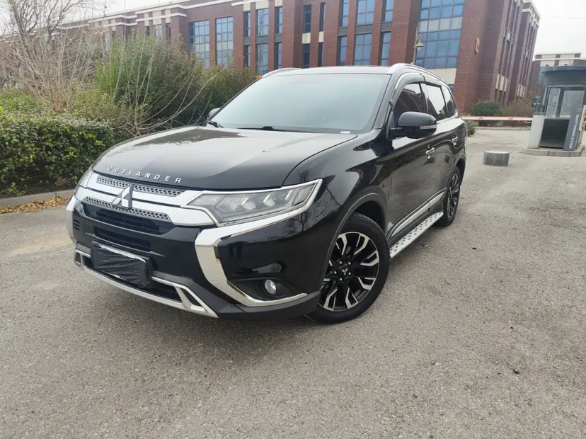 Mitsubishi Outlander  из Китая