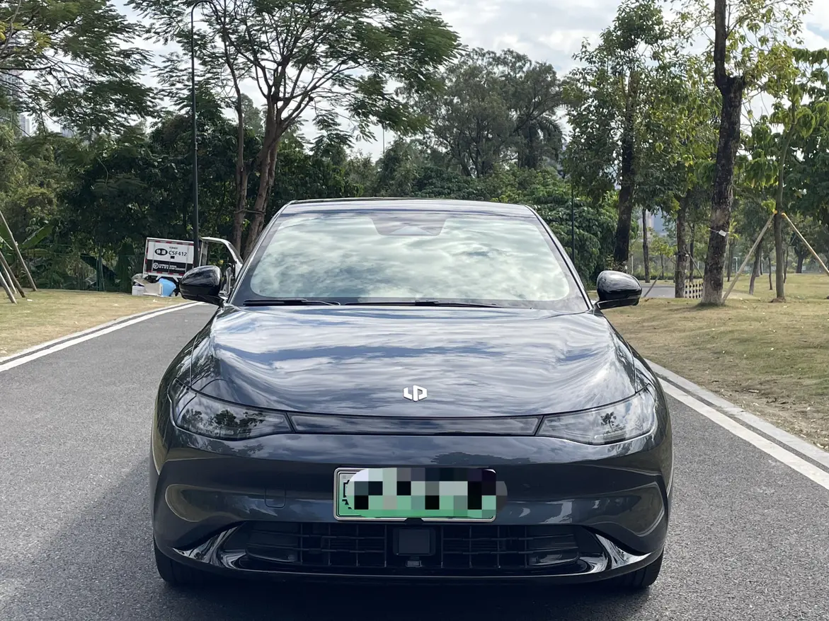 Leapmotor Zero running C01  из Китая